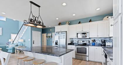 Pirate`s Booty at Ocean Isle Beach, Ocean front home with heated private pool, recent renos