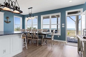 Dining - Pirate`s Booty by Brunswick Vacation Rentals: OIB 5BR Oceanfront Home w/ Pool (Ocean Isle Beach)