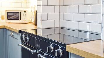 Dishwasher, freezer