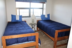 2 bedrooms, bed sheets