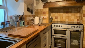 Unclassified image, 2 of 19, button - Lavender Cottage 3 bedroom Sleeps 5 (Camelford)