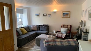Unclassified image, 3 of 19, button - Lavender Cottage 3 bedroom Sleeps 5 (Camelford)