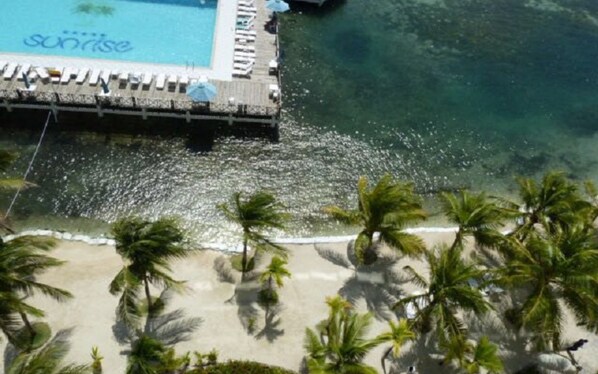 Outdoor pool - Penthouse Sun Rise San Andrés (San Andrés)