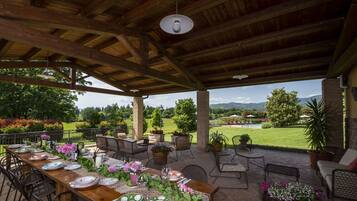 Ristorazione all'aperto