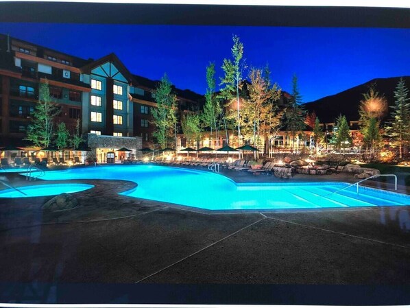 Piscine extérieure, piscine chauffée