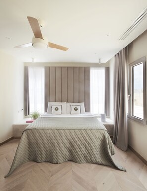 Penthouse, Plunge Pool, Sea View (Adults Only) | Bộ đồ giường cao cấp, két bảo mật tại phòng, trang trí khác biệt 