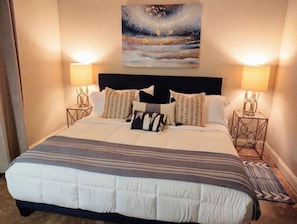 1 bedroom, iron/ironing board, free WiFi, bed sheets - Lakefront Oasis (Hot Springs)