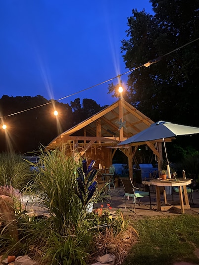 BEACH HAVEN Assatique/Berlin Dog friendly, outside bar and kitchen