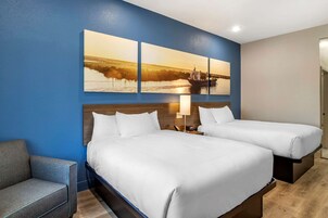 Ropa de cama hipoalergénica, colchones con efecto memoria y escritorio 