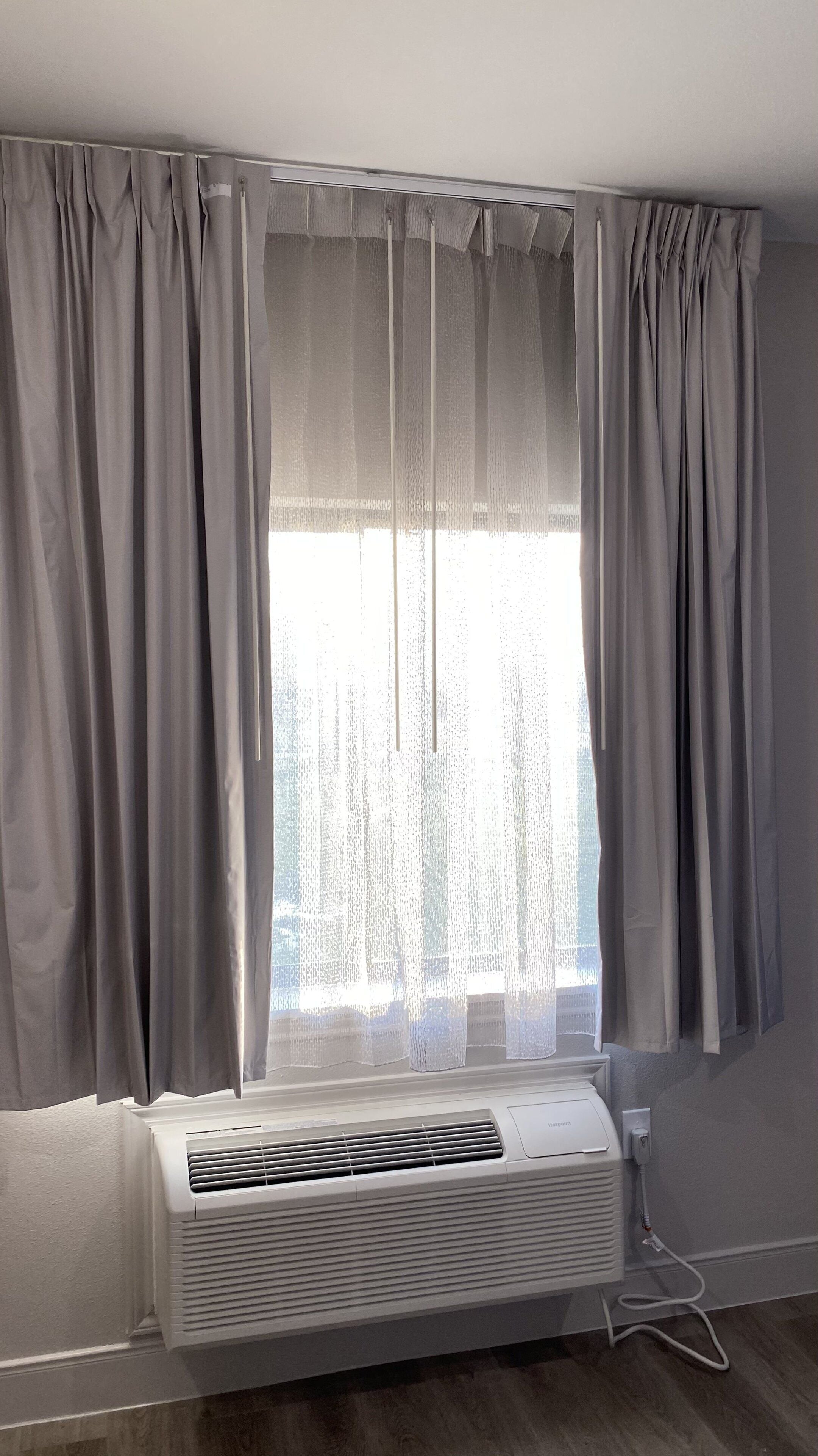 standard room, 2 double beds, non smoking | hypo-allergenic bedding, memory-foam beds, desk, iron/ironing board