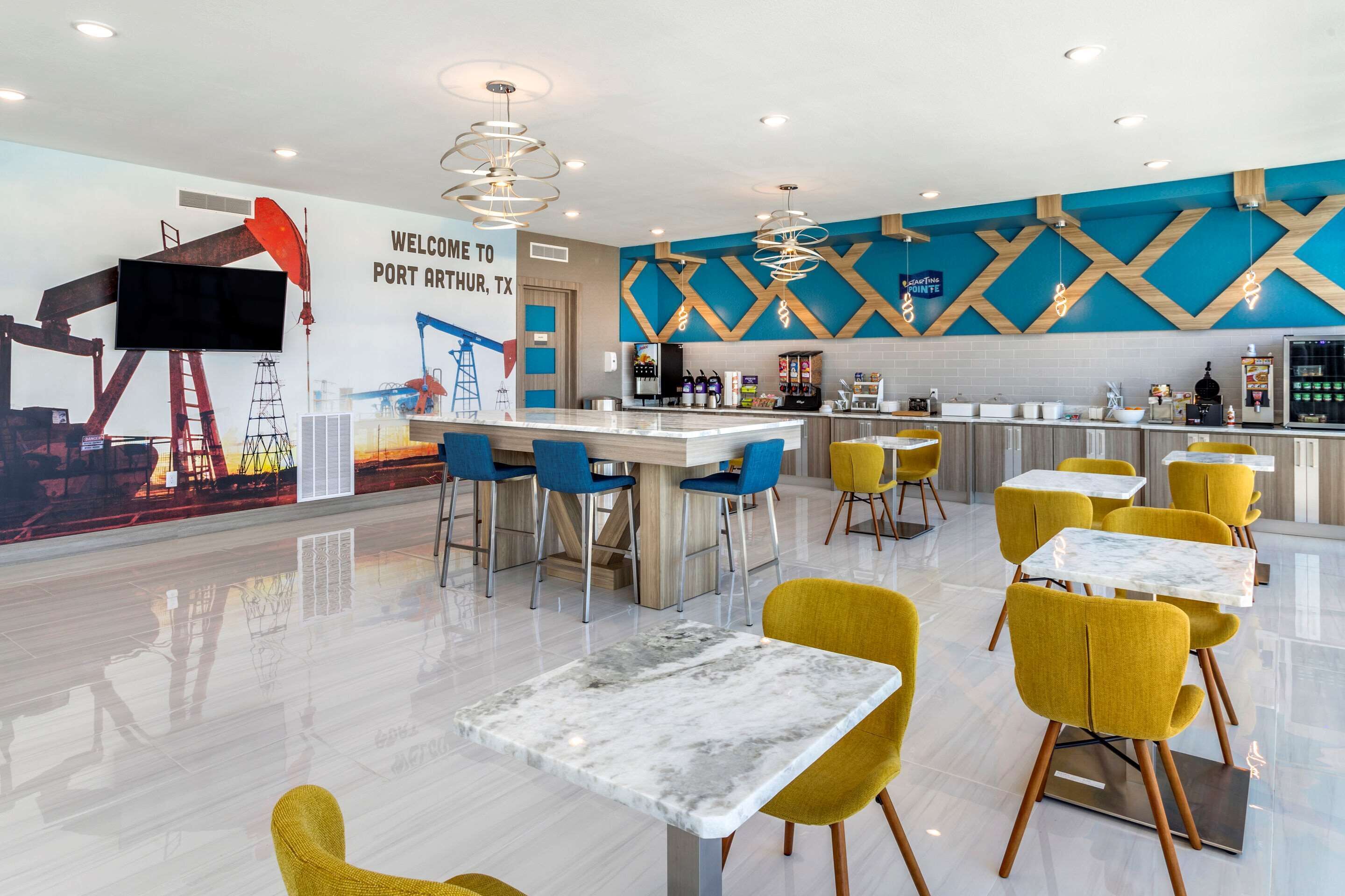 free daily continental breakfast