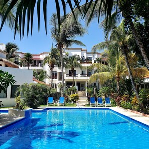 Outdoor pool - Penthouse 280 Views/Outdoor Living/Pool/Gardens (Akumal)