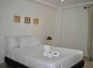 เบสิกอพาร์ทเมนท์ | 1 ห้องนอน