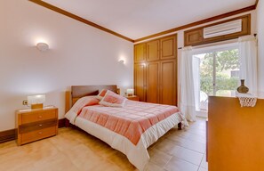 3 habitaciones y caja de seguridad en la habitación 