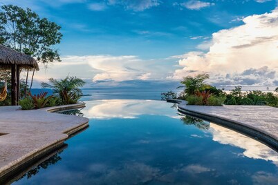 Brand New Luxury Villa With Outstanding Ocean Views & Wildlife on Doorstep