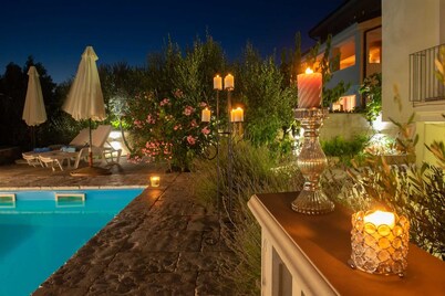 Villa Dada with pool, Seaview and playroom