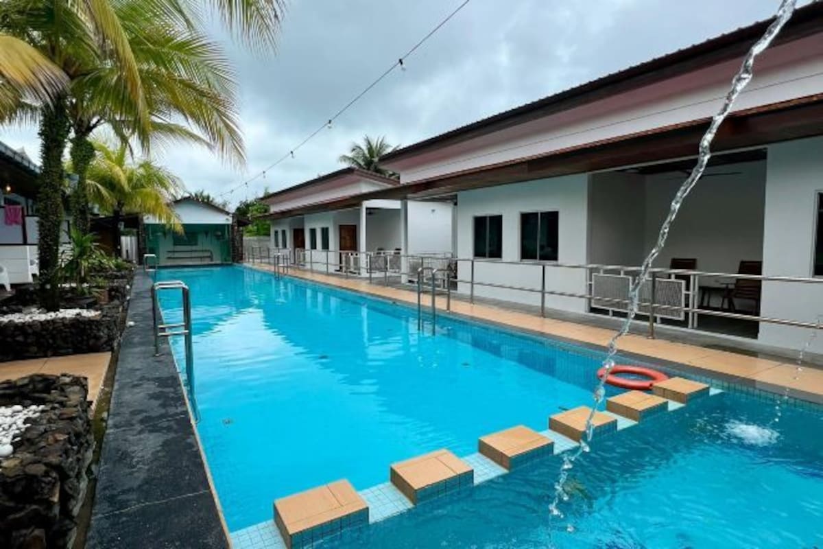 Pool Villa Queen Room