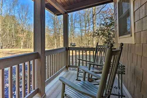 Berkeley Springs Haven w/ Sleepy Creek Access!