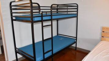 1 soverom, skrivebord, wi-fi og sengetøy