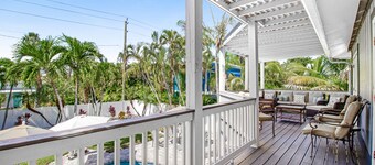 Relaxing Home with Private Pool, High-Speed WiFi, Central AC, & Washer/Dryer