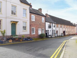 Exterior - 2 bedroom accommodation in Ledbury (Ledbury)
