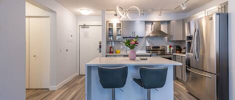 Luxury Suite, 4 Bedrooms, Non Smoking, Kitchen | Private kitchen