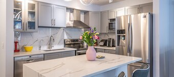 4 Bedrooms Suite - Group of Families