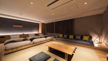 Kamar Tradisional, Bebas Asap Rokok (Japanese Style, HIDA) | Brankas dan didekorasi berbeda-beda