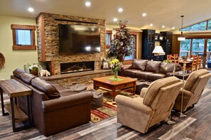 Smart TV, lareira, impressoras