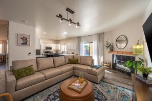 Smart TV, fireplace, table football, ping pong