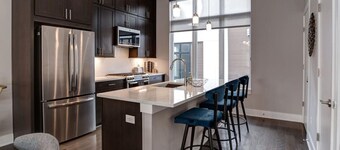 South Slope Skyhaus with Rooftop Terrace