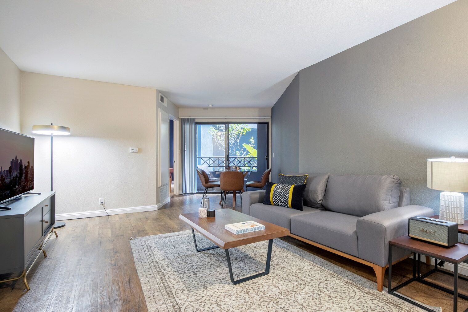 Hip Sawtelle 1BR w/ Community Area near downtown LA by Blueground
