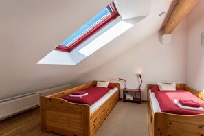 3 camere, ferro/asse da stiro, Wi-Fi gratuito, lenzuola