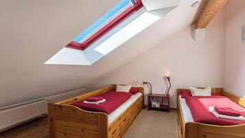 3 soverom, strykejern/-brett, wi-fi (inkludert) og sengetøy