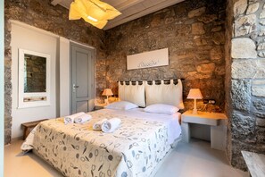 Luxe villa | 4 slaapkamers, een laptopwerkplek, gratis wifi, beddengoed