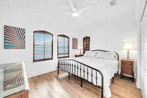 6 Schlafzimmer, Bügeleisen/Bügelbrett, Reisekinderbett, kostenloses WLAN