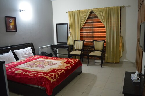 Single room with double or twin bed
