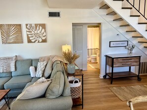 TV - Flash Sale Completely updated 3/2 Sleeps 8 ML1 (Orange Beach)