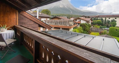 Spacious apartment with balcony in city centre