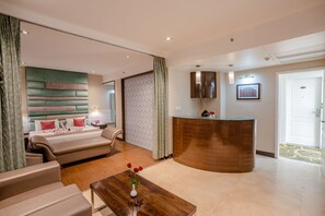 Suite | Sala d'estar | Televisor LCD 