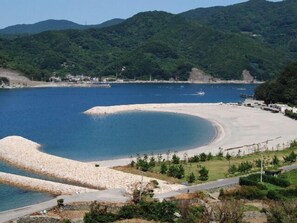 Beach - Ebisuya Ryokan (Ikata)