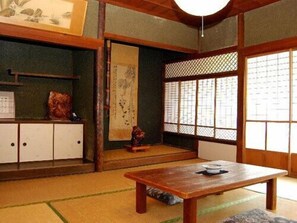 Interior - Ebisuya Ryokan (Ikata)