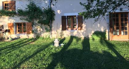 Maison d'artiste de caractĂšre 3 * entre PNR du Perche et Normandie,