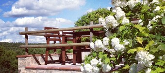 La Farraja de Cal Farrés, rural house 1 h. from BCN: swimming pool, bbq, garden.