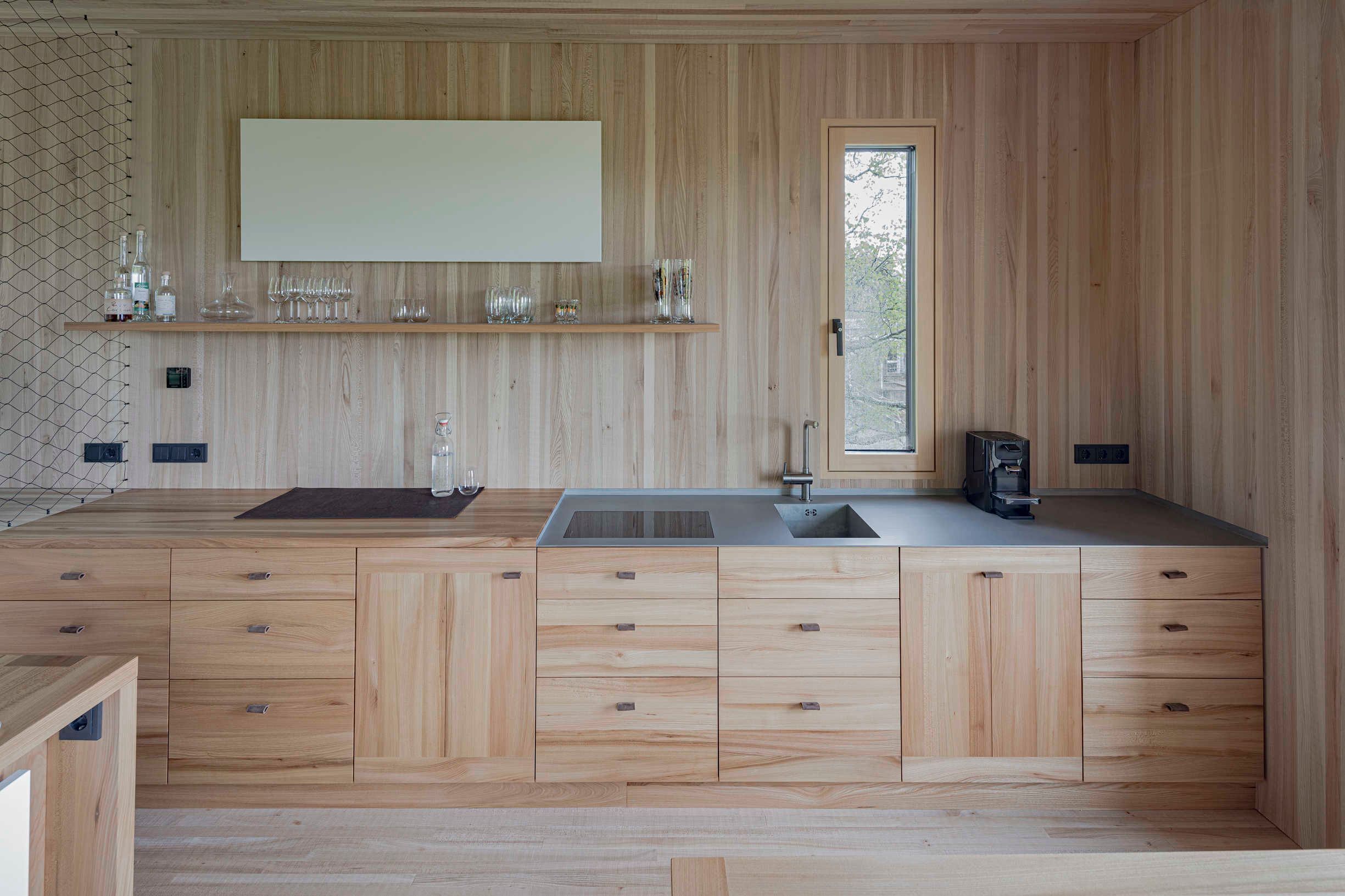 Fridge, dishwasher, toaster