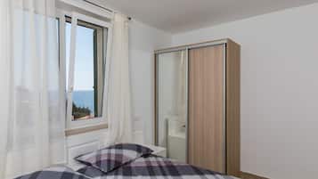 Apartment (Three Bedroom Apartment)