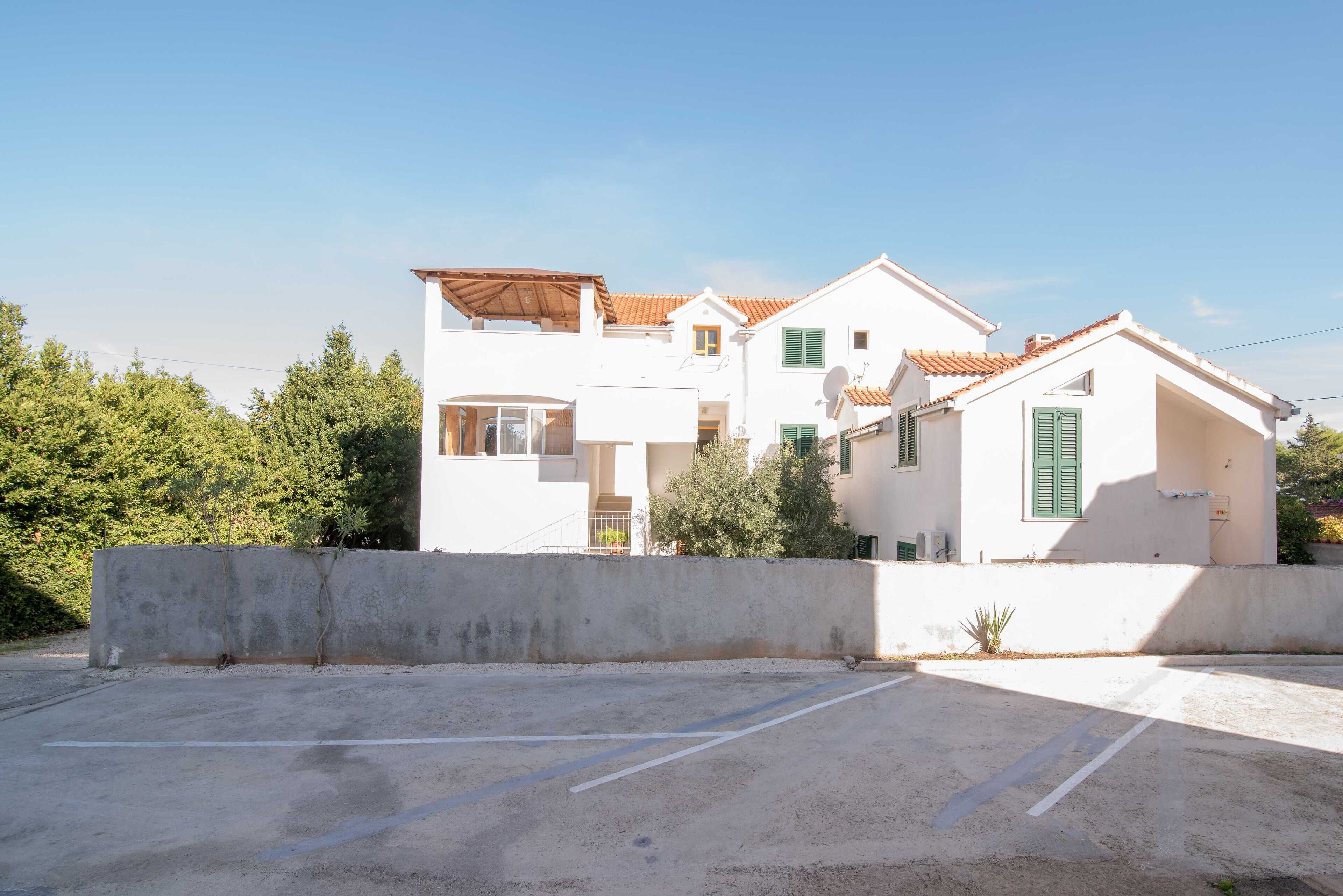 Apartamento (Two Bedroom Apartment with Balcony) | Exterior