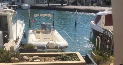 APARTMENT WITH BOAT MOORING