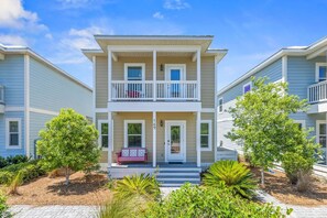 Exterior - “Off The Hook” - Private Pool! - 4 Bedroom / 3.5 Bath - Blue Mountain Beach (Santa Rosa Beach)