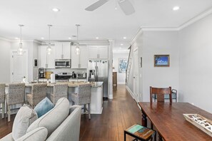 Fridge, microwave, oven, stovetop - “Off The Hook” - Private Pool! - 4 Bedroom / 3.5 Bath - Blue Mountain Beach (Santa Rosa Beach)